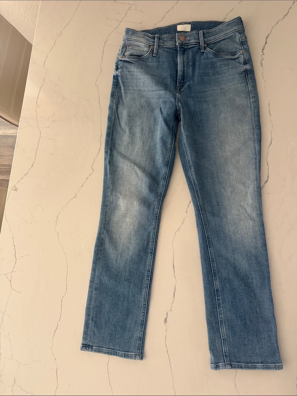 MOTHER Mid-rise Dazzler Ankle Jeans Medium Wash